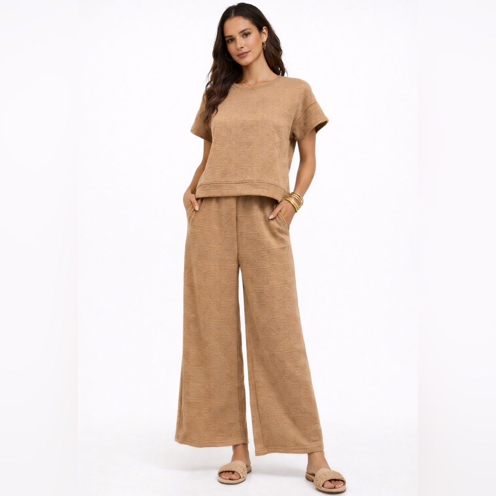 Love Poem by Block Textured Knit Top & Wide Leg Pants Set | Size M